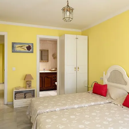 Apartamento Puerta Apartment
